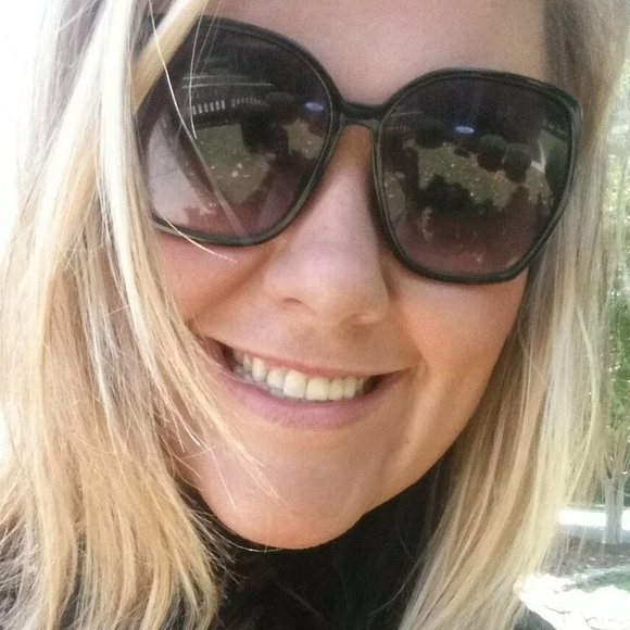 Meet your Posher, Starr - Picture 1 of 1